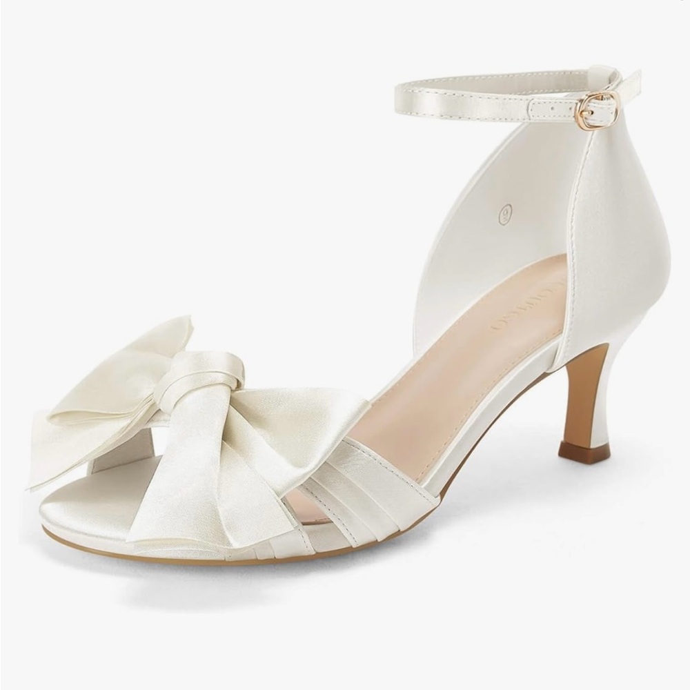 Ivory Bow Heeled Sandals